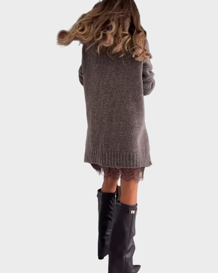 Yliane - طقم كاجوال من قطعتين مع بلوزة برقبة عالية