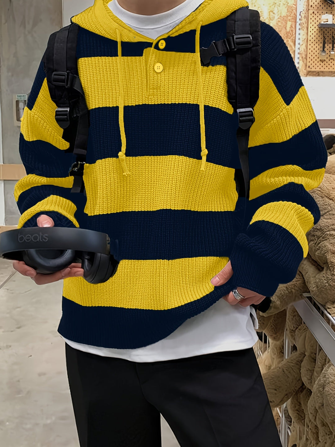 Tenzin - هودي كبير الحجم مخطط ومحبوك