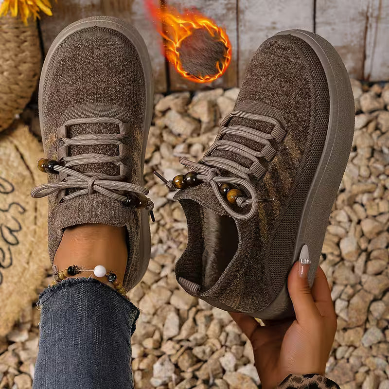 Zaria - حذاء رياضي مريح برباط